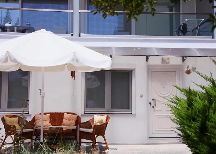 Дом отдыха Sea Front Retreat Кавала